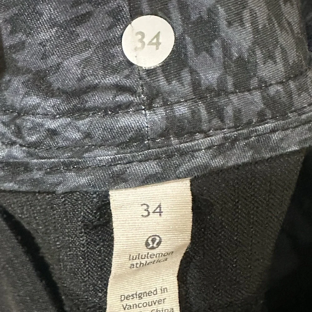 Lululemon Work To Play Pant Pinstripe Black Stretchy Size 34 Career‎ City